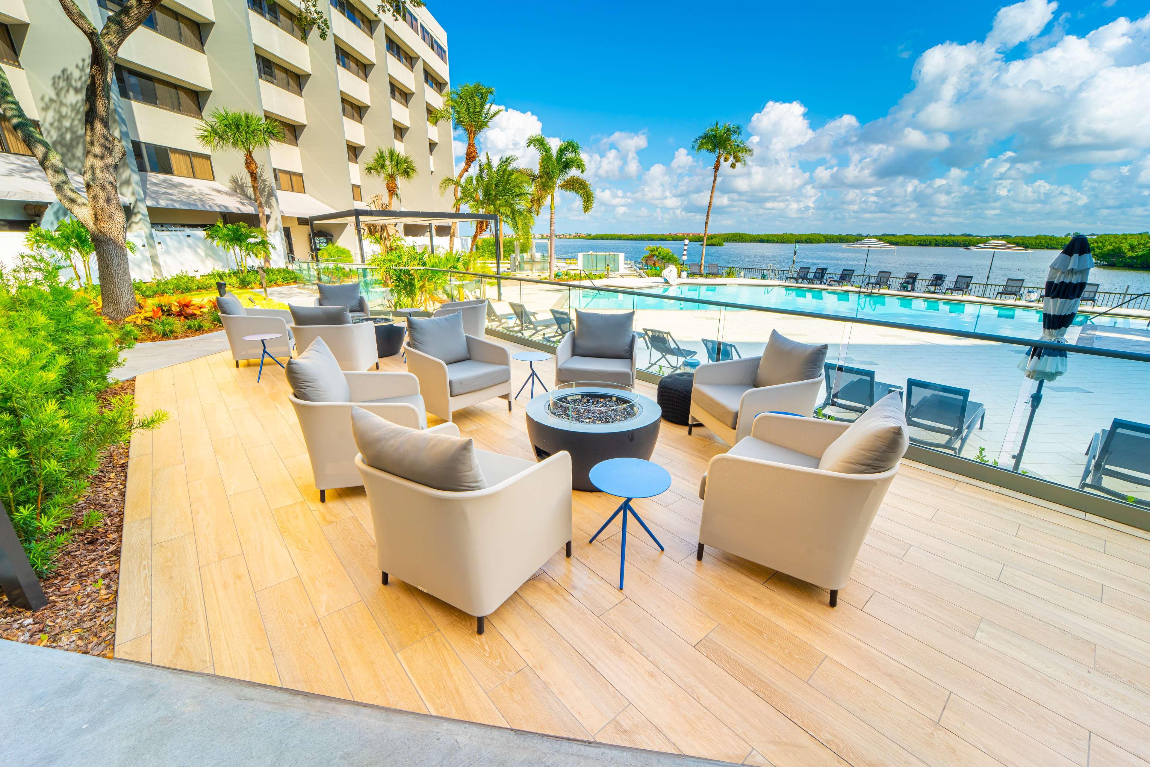 Doubletree By Hilton Tampa Rocky Point Waterfront 호텔 외부 사진