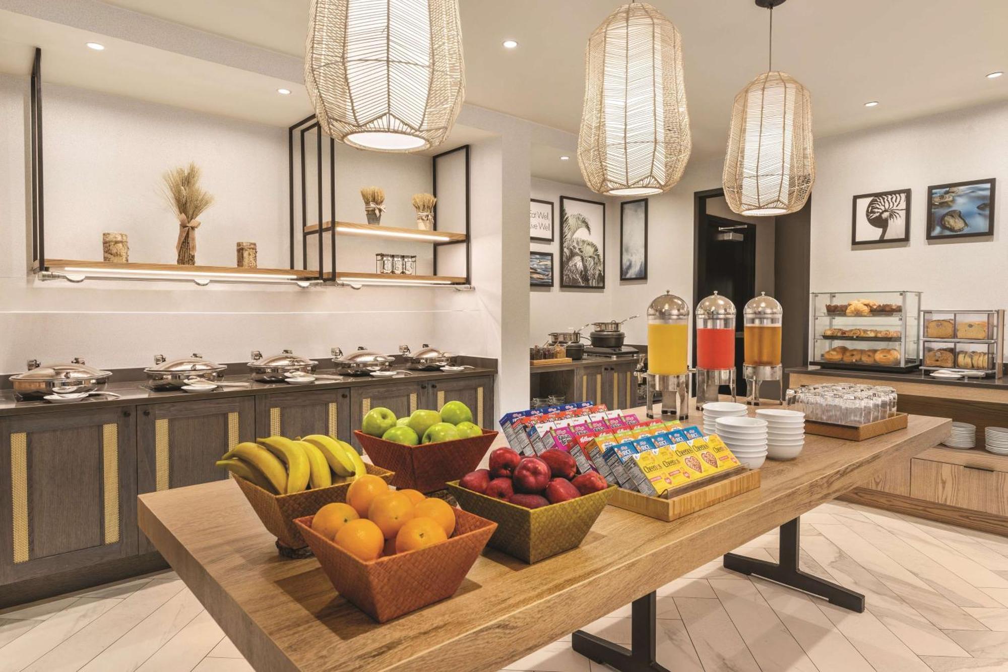 Doubletree By Hilton Tampa Rocky Point Waterfront 호텔 외부 사진