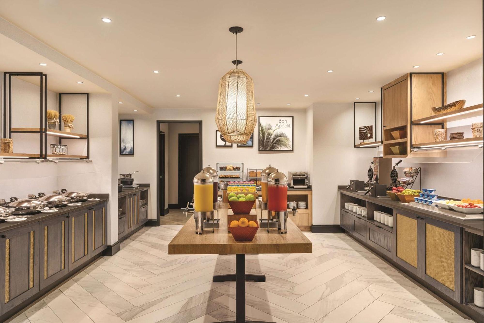 Doubletree By Hilton Tampa Rocky Point Waterfront 호텔 외부 사진