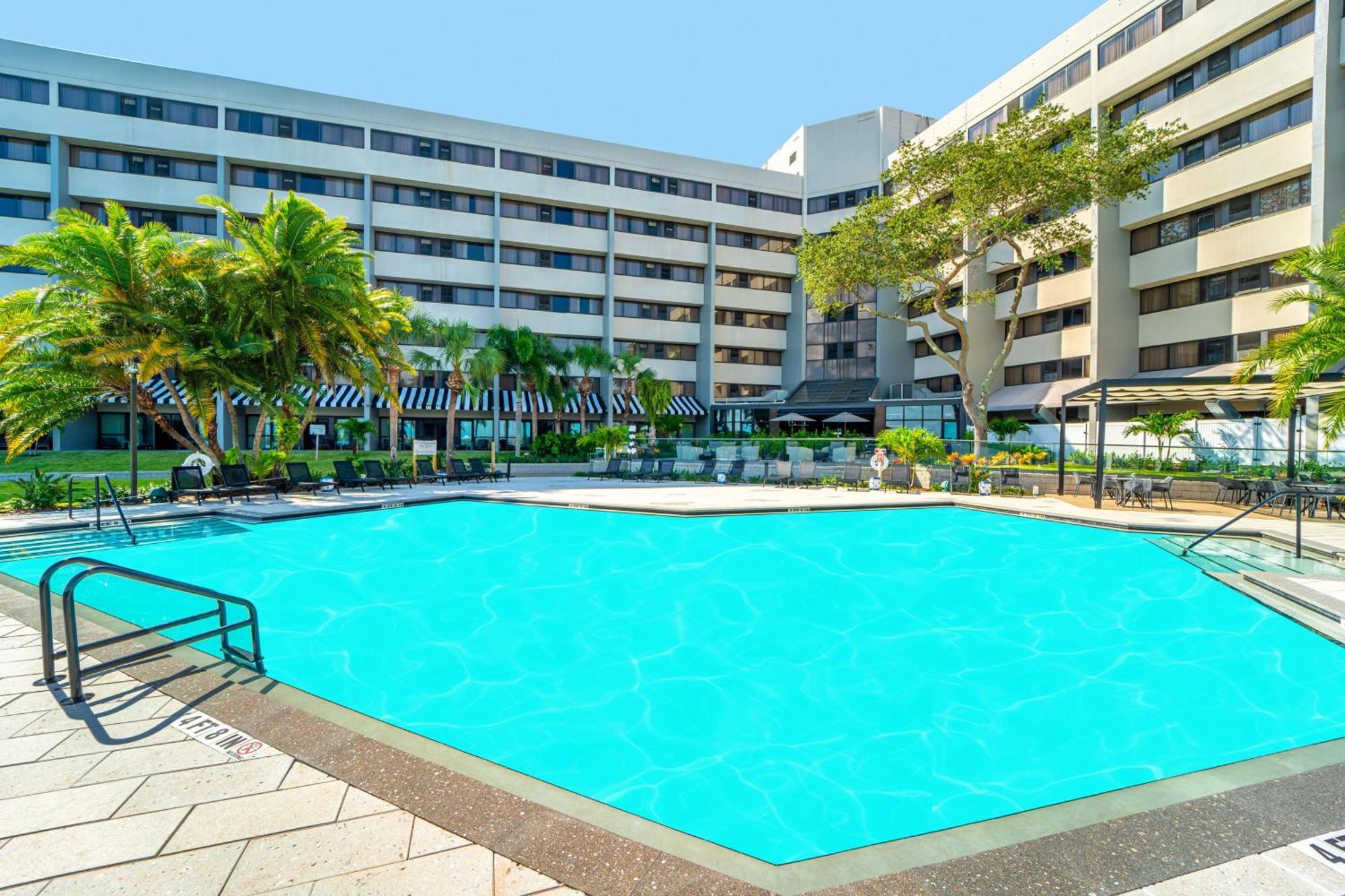Doubletree By Hilton Tampa Rocky Point Waterfront 호텔 외부 사진