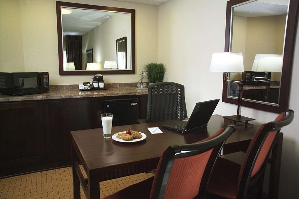 Doubletree By Hilton Tampa Rocky Point Waterfront 호텔 객실 사진